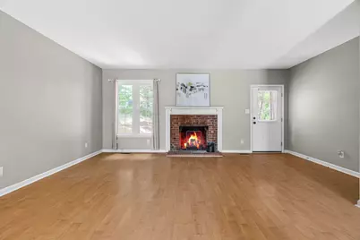 6217 Waterside Lane, Raleigh, NC 27613 - Photo 9