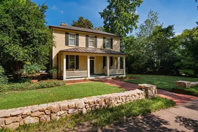 513 E East Franklin Street, Chapel Hill, NC 27514 - Photo 3