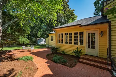 513 E East Franklin Street, Chapel Hill, NC 27514 - Photo 45