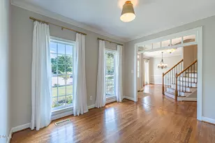 105 Silk Leaf Ct, Cary, NC 27518 - Photo 5