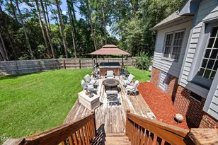400 La Vista Ct, Benson, NC 27504 - Photo 33