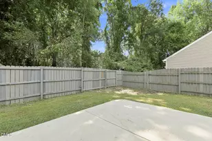 755 Sycamore Springs Dr, Fuquay Varina, NC 27526 - Photo 21