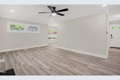 2519 Mirror Lake Drive, Fayetteville, NC 28303 - Photo 15