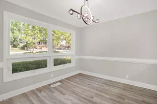 2519 Mirror Lake Dr, Fayetteville, NC 28303 - Photo 17