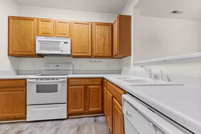 427 Eyam Hall Lane, Apex, NC 27502 - Photo 5