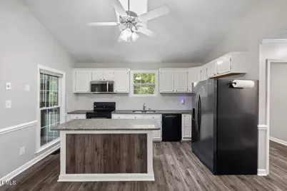 424 Newburgh Drive, Fayetteville, NC 28311 - Photo 21