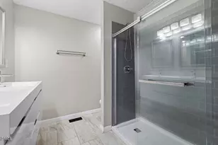 424 Newburgh Dr, Fayetteville, NC 28311 - Photo 13