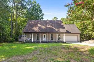 424 Newburgh Dr, Fayetteville, NC 28311 - Photo 1