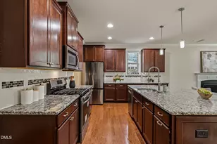 305 Herberts Corner Ct, Cary, NC 27513 - Photo 17