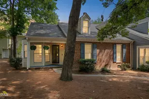 1201 Deptford Ct, Raleigh, NC 27609 - Photo 1