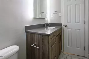 979 St Marys St, Raleigh, NC 27605 - Photo 17