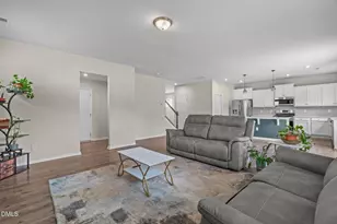 320 W Copenhaver Dr, Clayton, NC 27527 - Photo 17