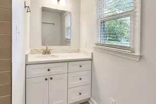 221 E Winston St, Youngsville, NC 27596 - Photo 15