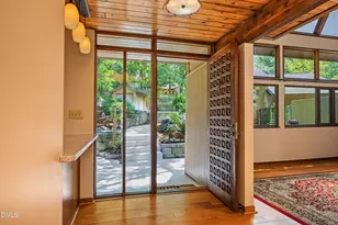 102 Arbutus Pl, Chapel Hill, NC 27517 - Photo 5