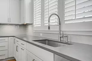 163 E Park St, Cary, NC 27511 - Photo 29