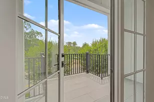 163 E Park St, Cary, NC 27511 - Photo 19
