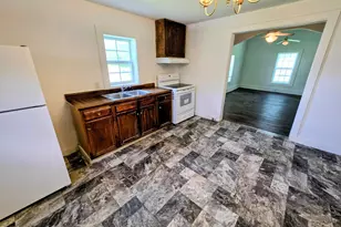 202 Hill St, Smithfield, NC 27577 - Photo 7