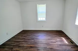 202 Hill St, Smithfield, NC 27577 - Photo 17