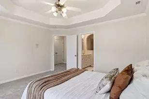 5109 Lady of the Lake Dr, Raleigh, NC 27612 - Photo 15
