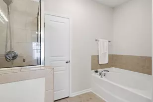 5109 Lady of the Lake Dr, Raleigh, NC 27612 - Photo 17