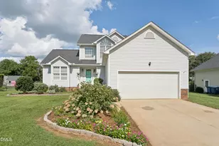 3812 Longmeadow Dr, Mebane, NC 27302 - Photo 1