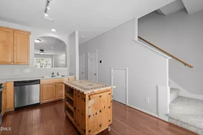 5712 Clearbay, Raleigh, NC 27612 - Photo 9