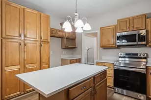 209 Leafgate Ct, Holly Springs, NC 27540 - Photo 15