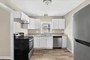 415 Spring Ct, Henderson, NC 27536 - Photo 13