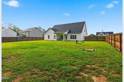 127 Looping Horse Circle, Angier, NC 27501 - Photo 33