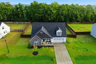 127 Looping Horse Cir, Angier, NC 27501 - Photo 5
