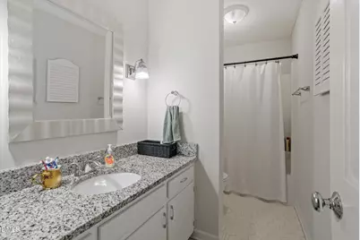 6402 Meadow View Drive, Raleigh, NC 27609 - Photo 19