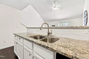 4 Crystal Oaks Ct, Durham, NC 27707 - Photo 13