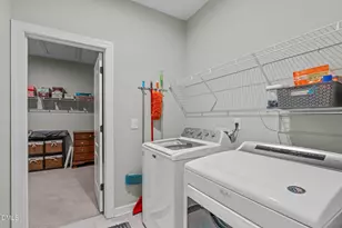 425 Oaks End Dr, Holly Springs, NC 27540 - Photo 25