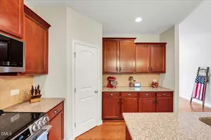 316 Kinnakeet Dr, Durham, NC 27704 - Photo 11