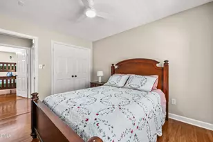 910 Camden Ct, Elon, NC 27244 - Photo 17