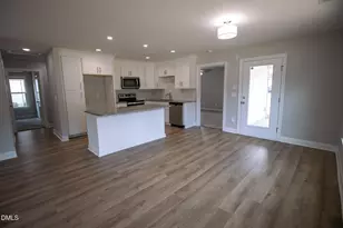 103 E Allen St, Four Oaks, NC 27524 - Photo 21