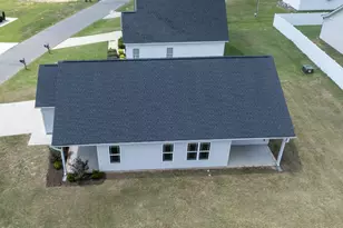103 E Allen St, Four Oaks, NC 27524 - Photo 15