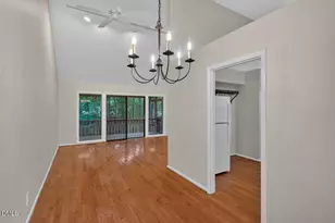 16 Glenmore Dr, Durham, NC 27707 - Photo 9