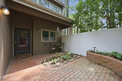 1 Banstead Place, Chapel Hill, NC 27517 - Photo 5