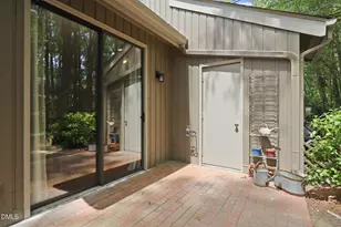 1 Banstead Pl, Chapel Hill, NC 27517 - Photo 41