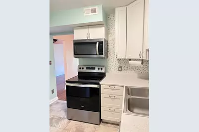 220 Elizabeth Street #G9, Chapel Hill, NC 27514 - Photo 7