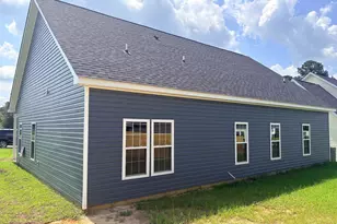404 Holmes St, Clinton, NC 28328 - Photo 7