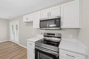 2506 Meadow Dr, Sanford, NC 27332 - Photo 7