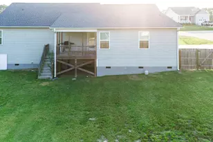212 Placid Pond Dr, Broadway, NC 27505 - Photo 25