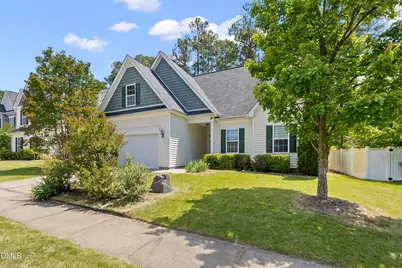 405 Braxcarr Street, Holly Springs, NC 27540 - Photo 3