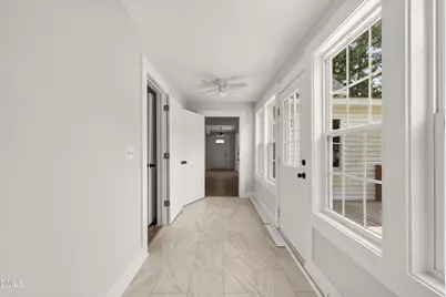 305 E Harnett Street, Benson, NC 27504 - Photo 17