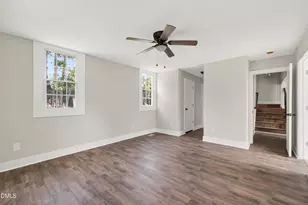 305 E Harnett St, Benson, NC 27504 - Photo 19