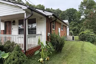 808 Campanella Ln, Raleigh, NC 27610 - Photo 3