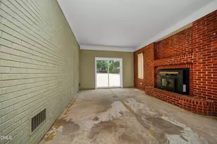 503 N Carr St, Mebane, NC 27302 - Photo 19