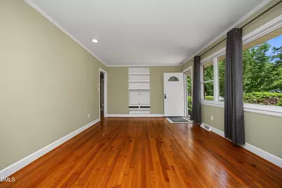 503 N Carr Street, Mebane, NC 27302 - Photo 5